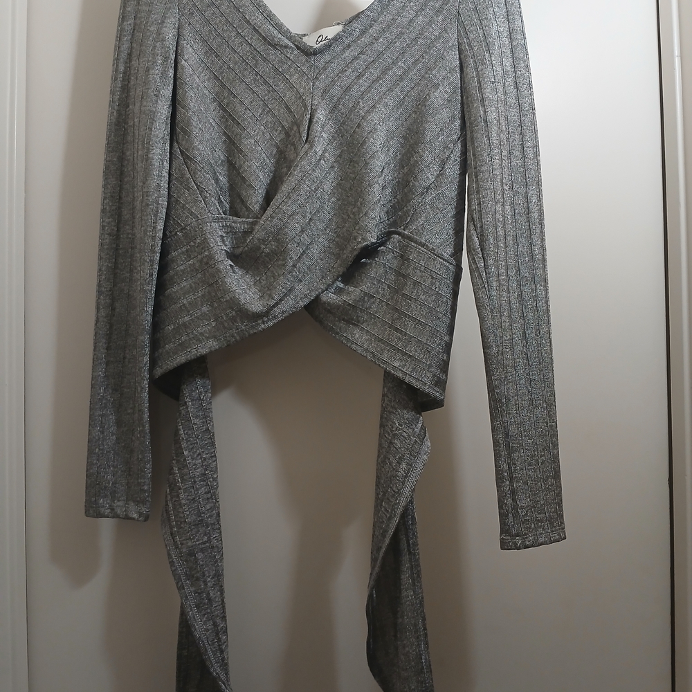 Women’s Metallic Gray Ribbed Wrap Tie-Front Top